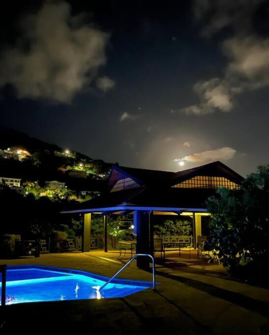 Mid-Century: Caribbean Style Leilighet Contant  Eksteriør bilde