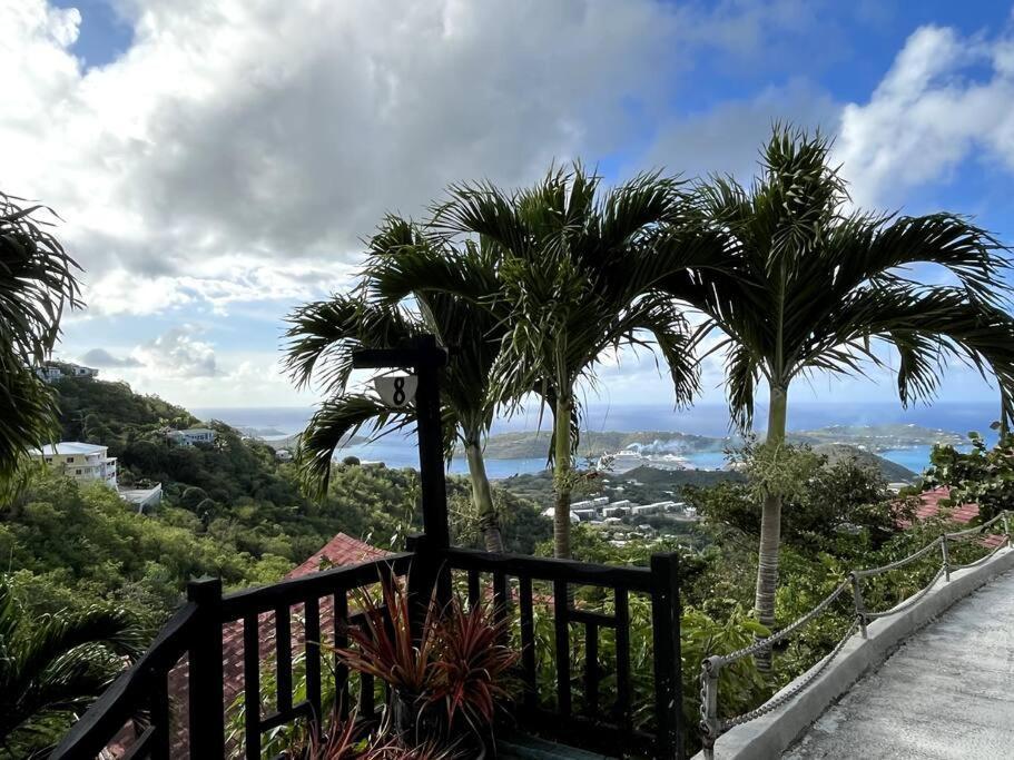 Mid-Century: Caribbean Style Leilighet Contant  Eksteriør bilde